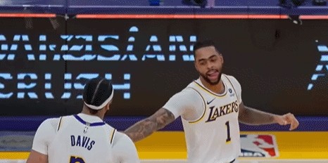 kaiyun体育网-拉塞尔晒自己与浓眉同框片段：由湖人球衣转变为独行侠球衣