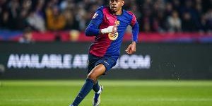 记者：亚马尔、费兰、佩德里、奥尔莫、德容、孔德参加巴萨训练