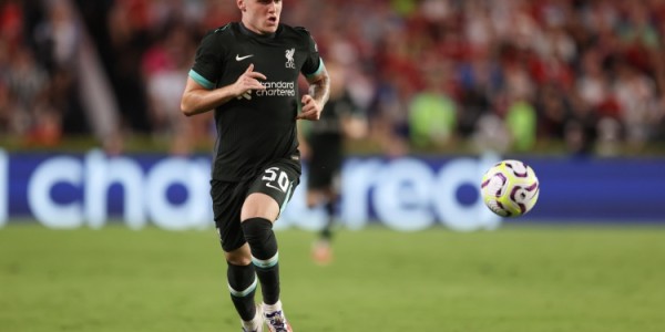 记者：本-多克完成伯恩茅斯部分体检，利物浦保留回购条款