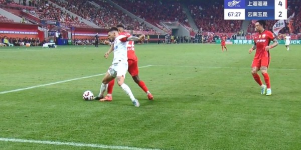 kaiyun安全登录-第65分钟，约尼查禁区内被茹萨踢倒，裁判未有表示，VAR未介入